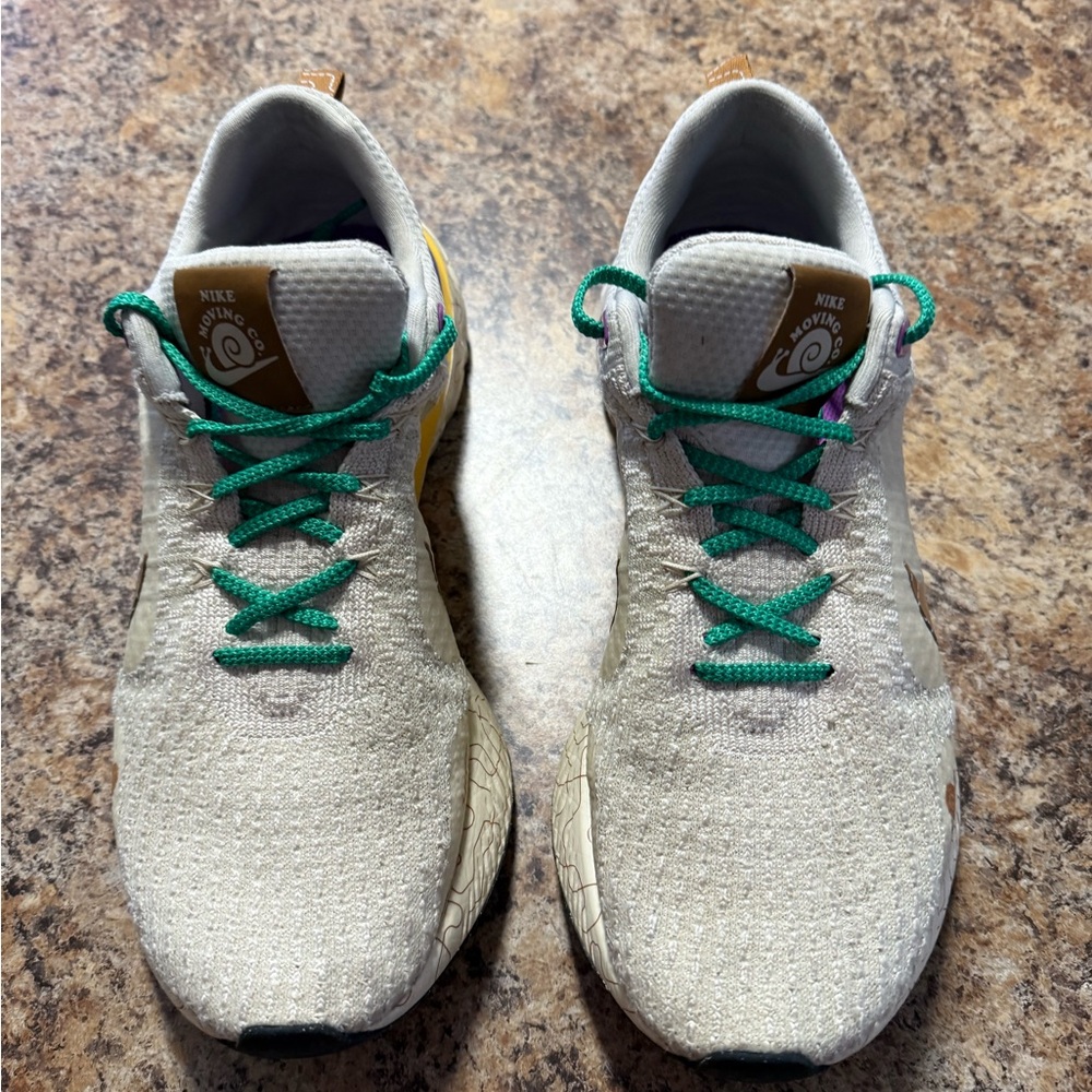 Nike “moving company” Sneakers